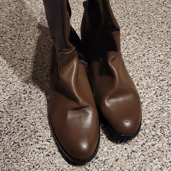 Brown over the knee Boots - Picture 2 of 7